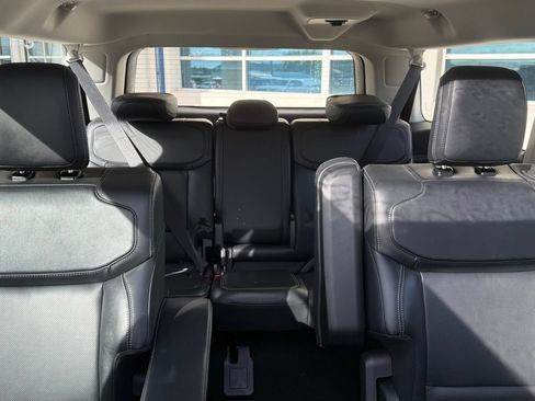 Used 2025 Ford Expedition Max Platinum AWD/4WD image 23