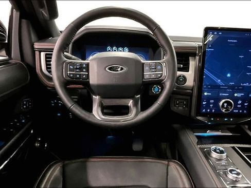 Used 2024 Ford Expedition Timberline image 6