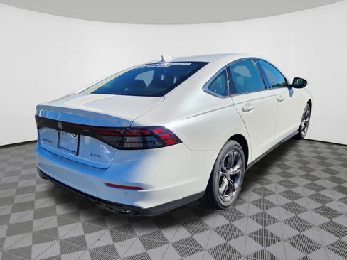 Used 2026 Honda Accord EX-L image 4