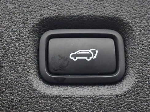 Used 2023 Hyundai Santa Fe Limited AWD/4WD image 31