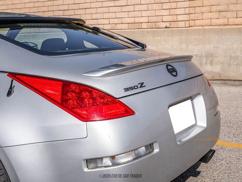 Used 2006 Nissan 350Z Coupe w/ (N93) Cargo Convenience Pkg image 38