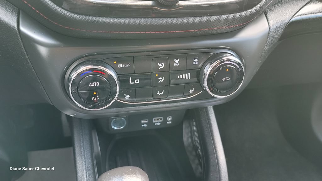 Used 2021 Chevrolet TrailBlazer RS w/ Convenience Package FWD image 22