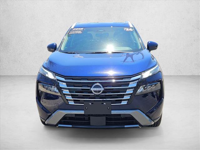 Used 2026 Nissan Rogue SL FWD image 2