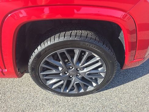 Certified 2022 Jeep Compass Limited w/ (RED) Package image 9