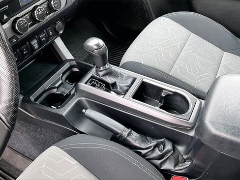 Used 2023 Toyota Tacoma TRD Sport image 16