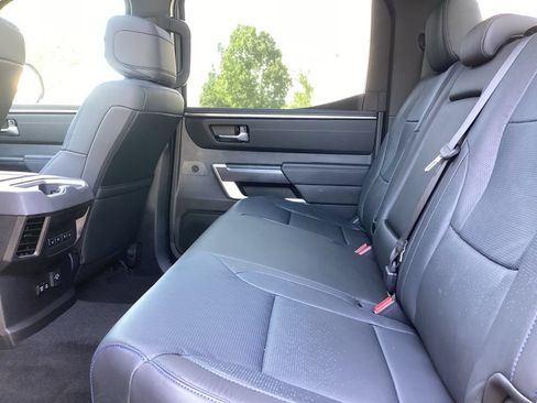 Used 2025 Toyota Tundra Platinum w/ TRD Off-Road Package AWD/4WD image 5