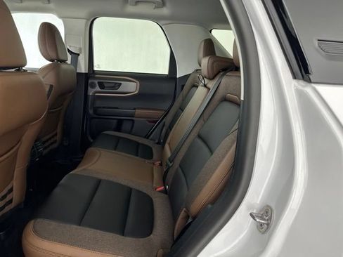 Used 2025 Ford Bronco Sport Outer Banks w/ Outer Banks Tech Package+ AWD/4WD image 30