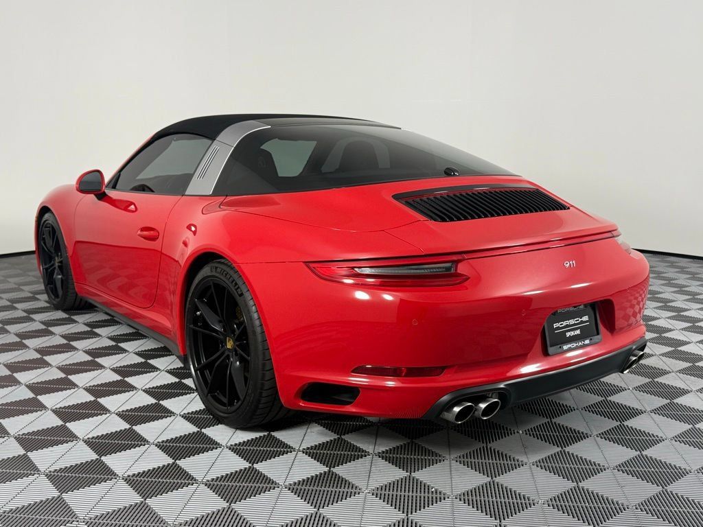 Used 2017 Porsche 911 Targa 4S AWD/4WD image 3