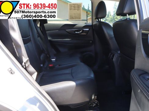 Used 2019 Nissan Rogue SL AWD/4WD image 22