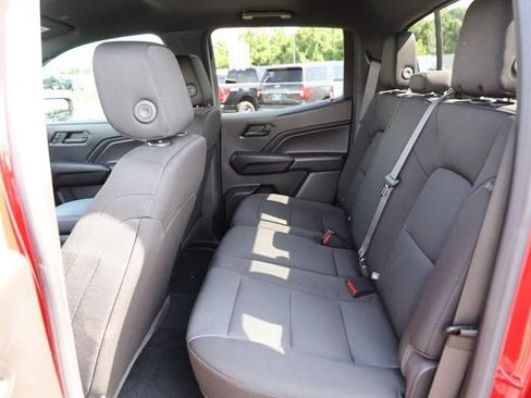 Used 2023 Chevrolet Colorado Trail Boss w/ Advanced Trailering Package AWD/4WD image 9