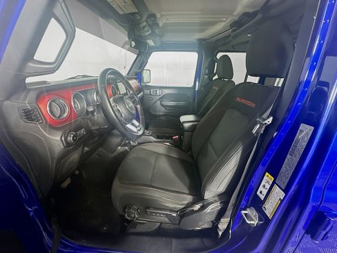 Used 2018 Jeep Wrangler Unlimited Rubicon AWD/4WD image 13