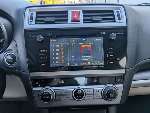 Used 2015 Subaru Legacy 2.5i Limited image 14