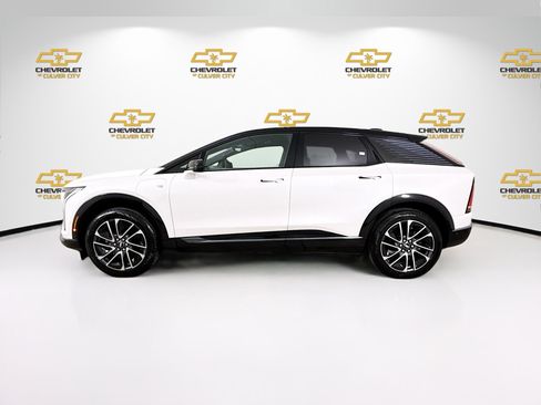 Used 2025 Cadillac Optiq Sport 1 AWD/4WD image 5