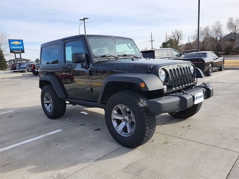 Used 2016 Jeep Wrangler Sport image 2