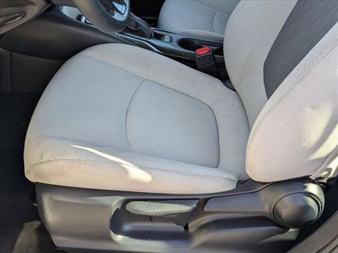 Used 2022 Toyota Corolla LE image 15