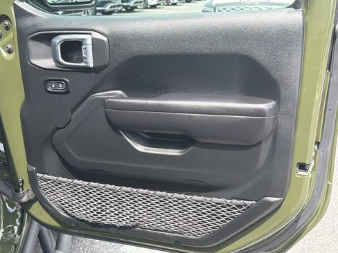 Used 2021 Jeep Wrangler Unlimited Sport AWD/4WD image 16