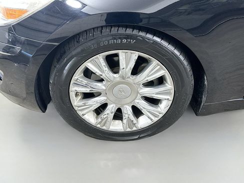 Used 2009 Hyundai Genesis 3.8 w/ Technology Pkg 4 RWD image 8