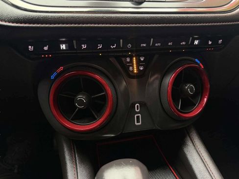 Used 2022 Chevrolet Blazer RS w/ Enhanced Convenience Package image 56