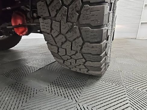 Used 2022 Jeep Gladiator Rubicon w/ Cold Weather Group image 47