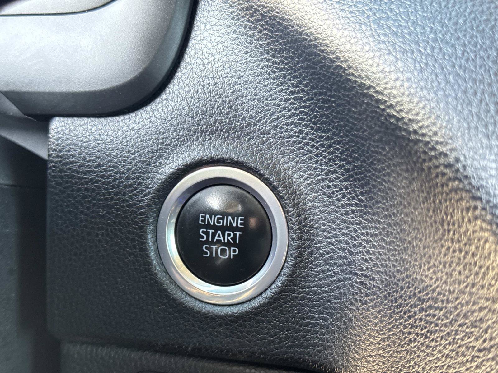 Used 2024 Toyota Tundra SR5 w/ SR5 Convenience Package AWD/4WD image 20