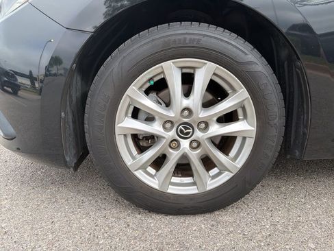 Used 2016 MAZDA MAZDA3 i Sport w/ Preferred Equipment Package image 9