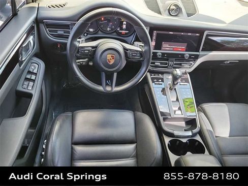 Used 2023 Porsche Macan image 10