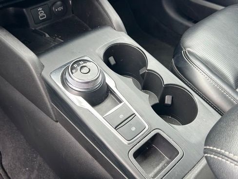 Used 2024 Ford Escape Platinum image 22