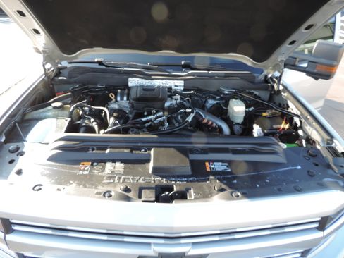 Used 2016 Chevrolet Silverado 3500 LT w/ LT Convenience Package image 23