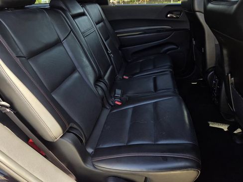 Used 2024 Dodge Durango GT RWD image 11