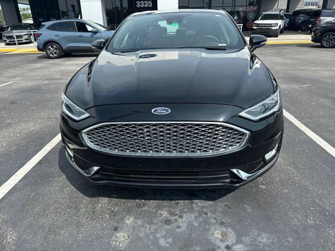 Used 2020 Ford Fusion Energi Titanium FWD image 7