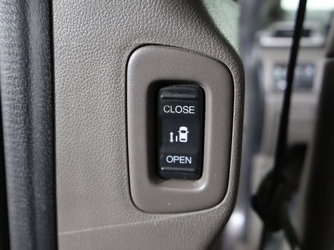Used 2016 Honda Odyssey EX-L image 27