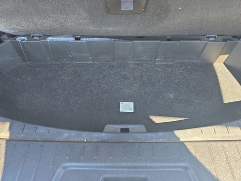 Used 2017 Buick Enclave Leather w/ Trailering Package FWD image 13