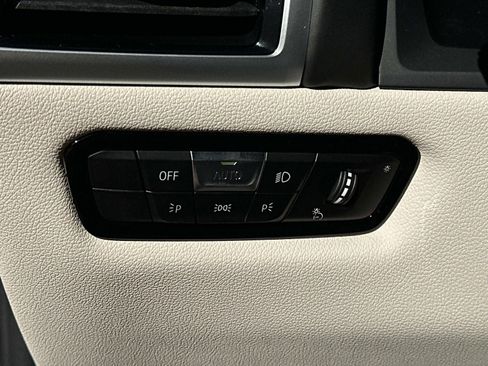 New 2026 BMW 840i Convertible RWD image 23