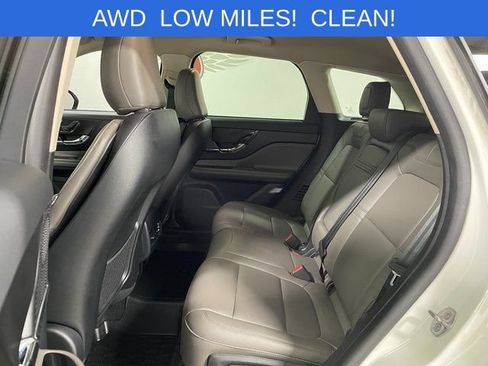 Used 2023 Lincoln Corsair AWD image 20