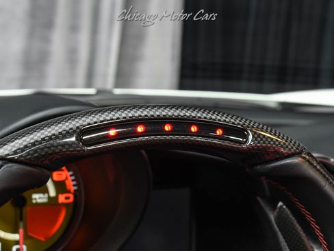 Used 2018 Ferrari 488 Spider RWD image 10