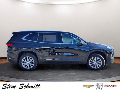 Certified 2025 Buick Enclave Preferred image 31