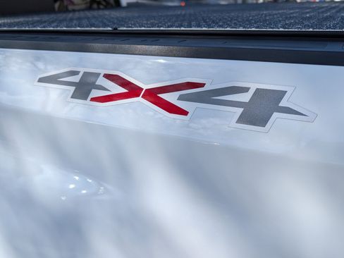 Used 2020 Chevrolet Silverado 1500 LT w/ All-Star Edition image 16