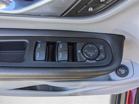 Used 2020 GMC Terrain SLT w/ Preferred Package image 7