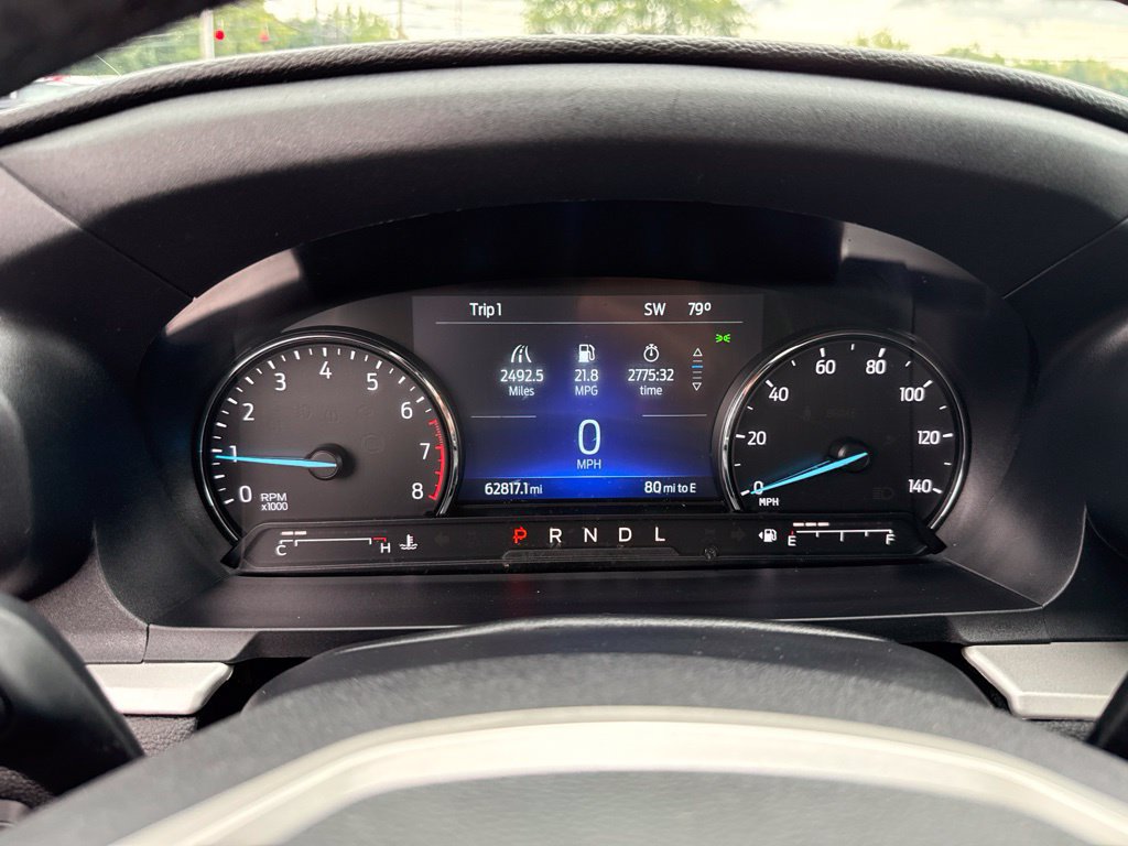 Used 2022 Ford Explorer XLT w/ Equipment Group 202A AWD/4WD image 33