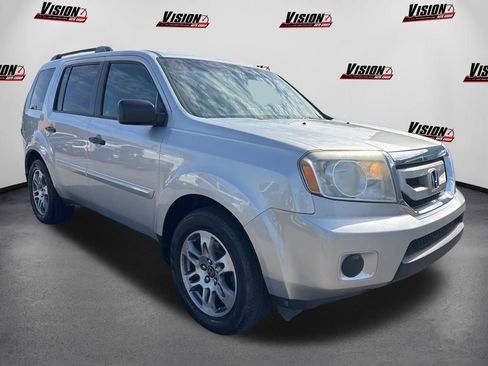 Used 2011 Honda Pilot LX image 3