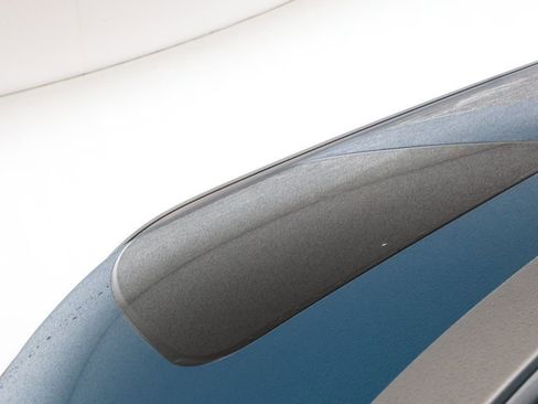 Used 2024 Kia EV9 Land image 10