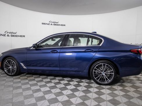 Used 2023 BMW 530i w/ Premium Package RWD image 9