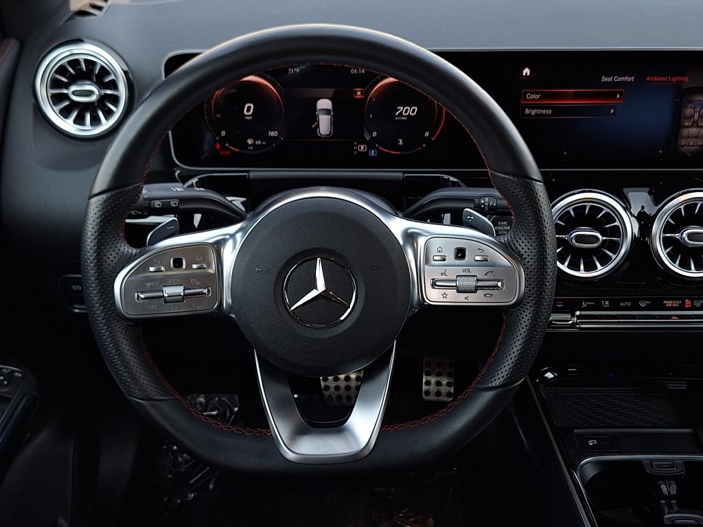 Used 2021 Mercedes-Benz GLA 250 4MATIC image 15