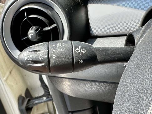Used 2009 MINI Cooper S FWD image 24