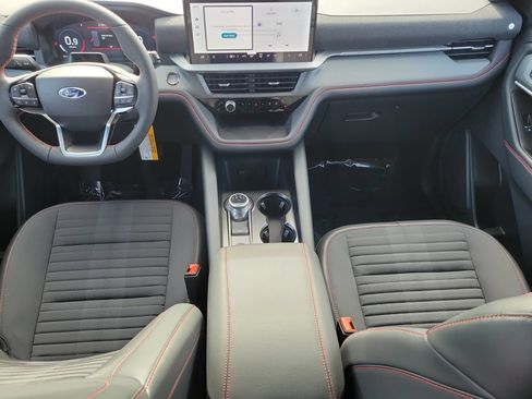 New 2026 Ford Explorer ST-Line w/ ST-Line Street Pack RWD image 10
