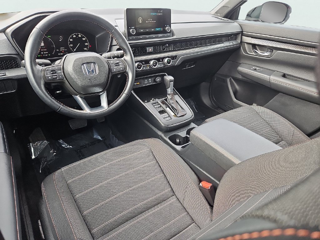 Used 2025 Honda CR-V Sport image 10