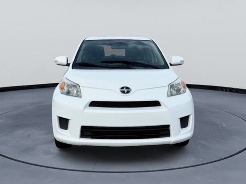 Used 2012 Scion xD image 3