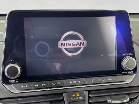 Used 2022 Nissan Altima 2.5 SV w/ SV Premium Package image 28