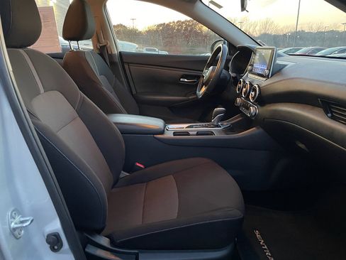 Used 2023 Nissan Sentra SV image 21