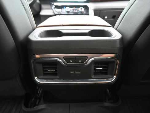 Used 2023 GMC Sierra 1500 Denali Ultimate AWD/4WD image 26